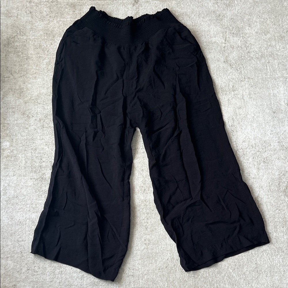 Simply Vera Vera Wang Textured Black Garment